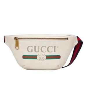 GUCCI Grained Calfskin Leather Vintage Logo Belt Bag Fanny Pack White 527792